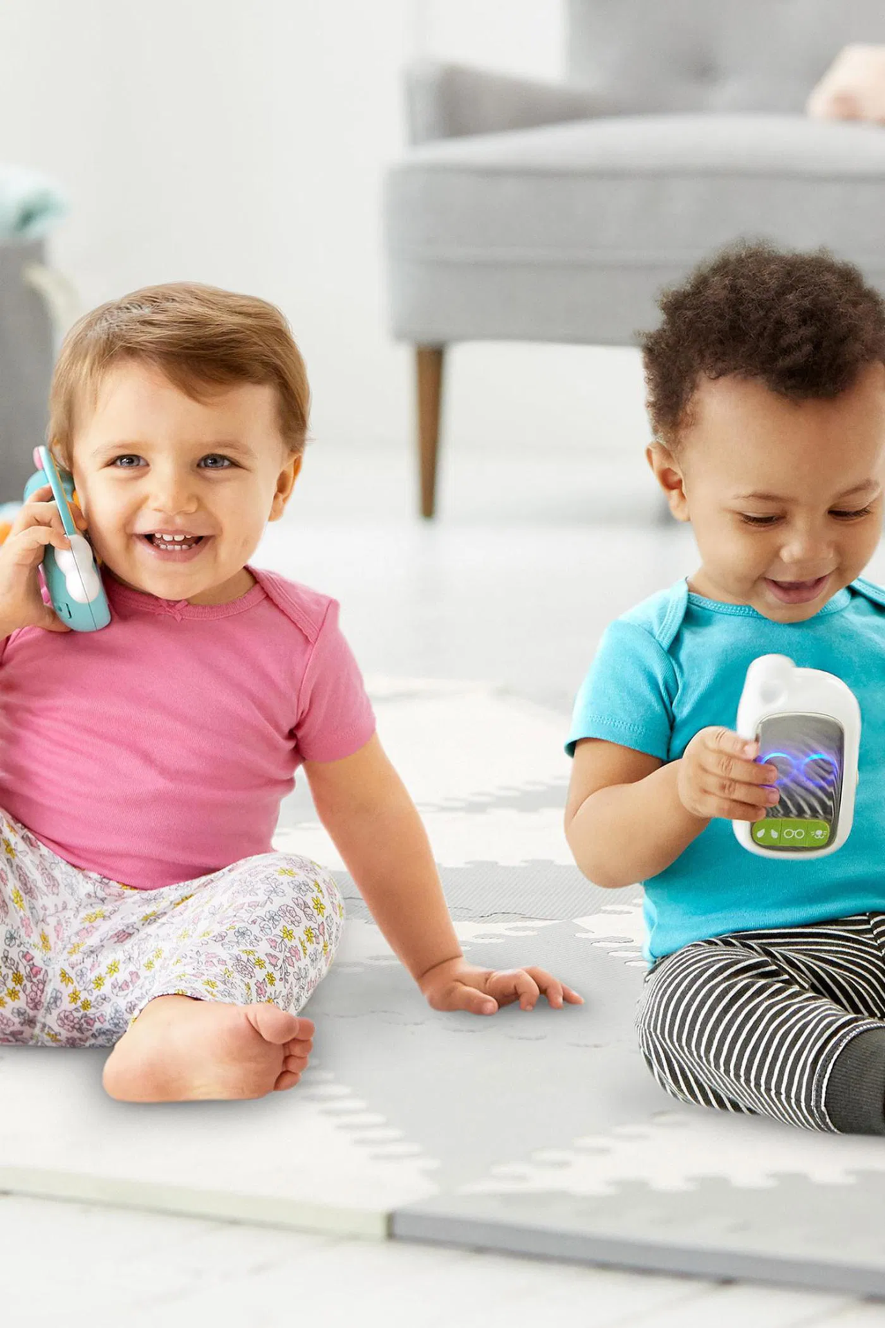 Skip Hop Zoo Oyuncak Telefon Unicorn 6 Ay+
