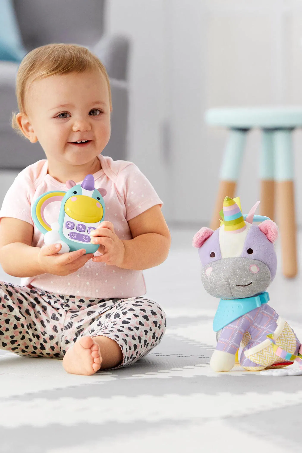 Skip Hop Zoo Oyuncak Telefon Unicorn 6 Ay+